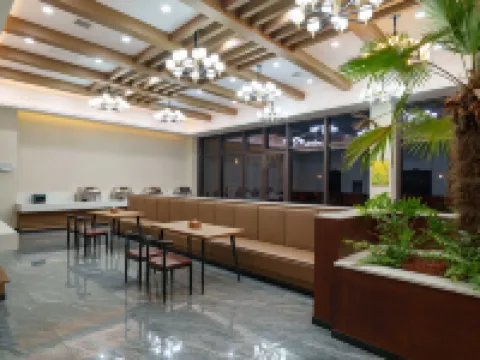 述野·隱世野奢度假營地（崇陽店） 崇陽酒店