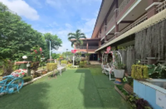 Phaiboon Hotel & Resort