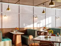 喆啡酒店（山海關火車站天下第一關古城店）