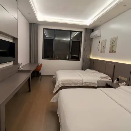 Hefeng Fenghuang Hotel