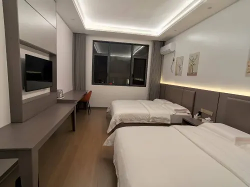 โรงแรมเฟิ่งหวง เหอเฟิง