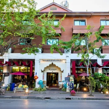 The Experience Walking Street Chiang Mai Отели рядом с достопримечательностью «Памятник Трех Королей»