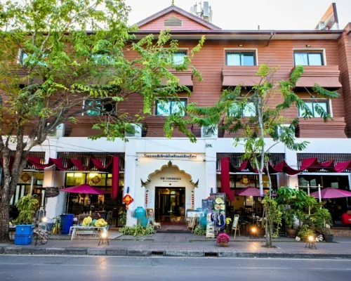 The Experience Walking Street Chiang Mai Hotels in der Nähe von Dreikönigse-Denkmal