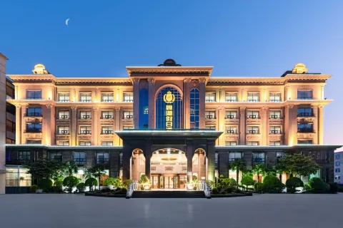 Xingang Holiday Hotel(Xinzheng International Airport Shop)