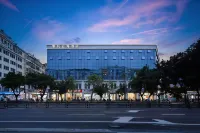 Feifan Yunhai Hotel (Sanya Bay Jiefang Road Pedestrian Street)