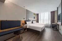 Home Inn (Changzhi Wuxiang Eighth Route Army Taihang Memorial Hall Branch) Hotels in Qin County