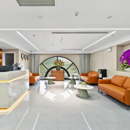Four Points by Sheraton Phoenix Отели рядом с достопримечательностью «Bac Ninh Museum»