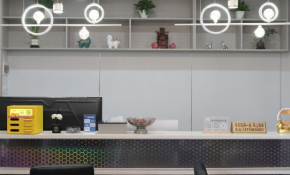 Zhenlong Serviced Apartment