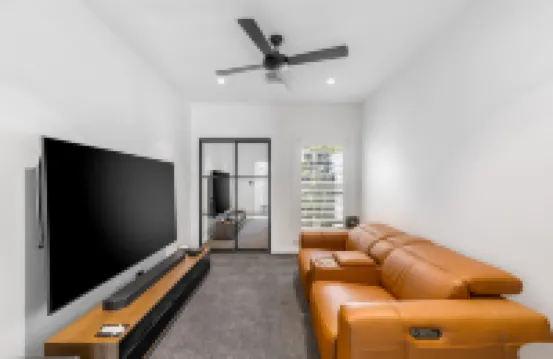 Jacaranda Amber The Vintage Golfside Luxe Villa Hunter Valley