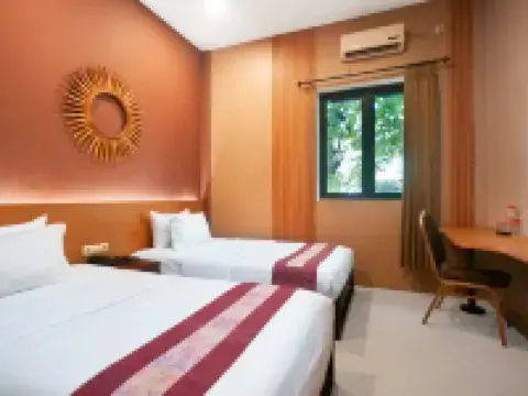 Hotel Transit Pasuruan Hotels in Pasuruan