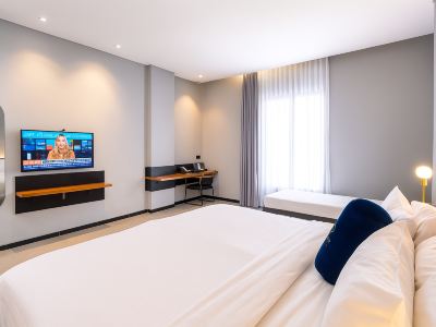 Hotel Youstay Semarang by Sinergi