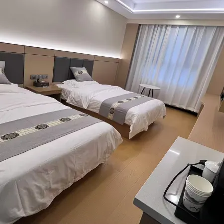 Dangchang Grand Business Hotel