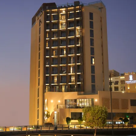 Pavilion Hotel Al Jaddaf Managed by Nooa Отели рядом с достопримечательностью «Джадаф»