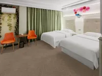 Back Street Esports Hotel - Esports