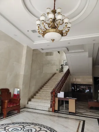 Xinhui Hotel Отели рядом с достопримечательностью «Народная больница Города»