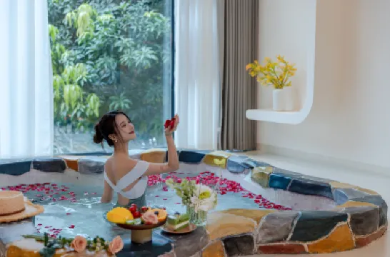 Qingyuan Zhuyijuju Hotels near Gu Long Xia Glass Grand Canyon