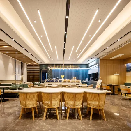 Starway Hotel (Yantai Wanda Plaza Nanhong Street)