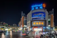 Platinum Hotel (Fenggang Yongsheng Street) - con vista montagne