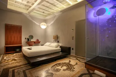 SuiteSistina for Brave Lovers Hotel a 