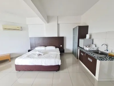 Marina Teluk Batik by Manhattan Group 장 버블 다타란 루무트 주변 호텔