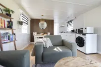 Chic Garden Hideaway ~ Stylish Lounges ~ Parking! Hotels in Oisterwijk