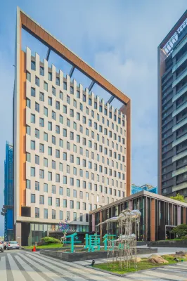 Chien Tang ART Hotel Các khách sạn gần Công viên Magic Bean Theme Pavilion