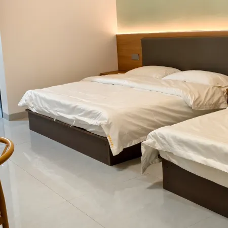 Jinxiuhu Homestay
