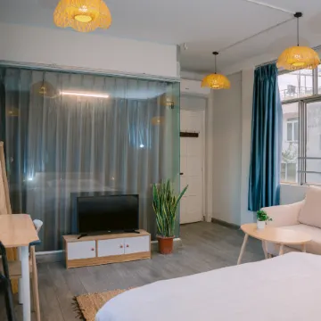 Four Seasons Serenity Отели рядом с достопримечательностью «Тайхо»