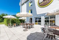 B&B โรงแรม Saint-Jean  de Maurienne - ที่มีที่จอดรถ