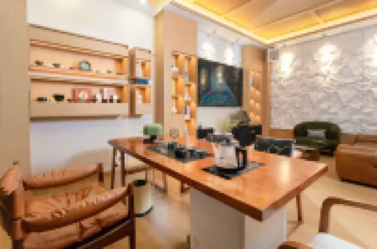 Linfen Yinlu Lanshan Homestay (Shanxi Institute of Electronic Technology)