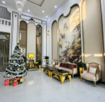 Phu Gia 13-15 Hoang Quoc Viet Gia Hien Hien Tuan周辺のホテル