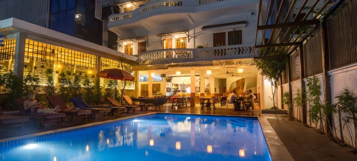 Poolside Villa Hotels in Phnom Penh