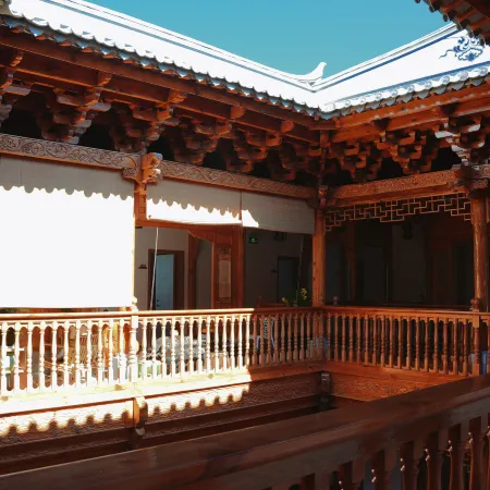 Tonghai Sunshine Guesthouse