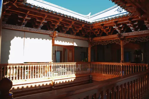Tonghai Sunshine Guesthouse - 2-Star