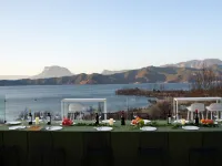 Lugu Lake Front Lake·Yueyao Lakeview Resort Hotel Hotels in Ninglang