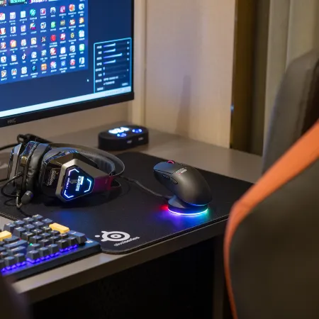 Huanyang E-Sports Hotel (Miluo Tiyu Lane)