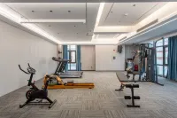 Zhenyue Esports Hotel (Chaoshan High-Speed Rail Station, Chaozhou) - New