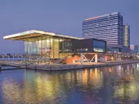 Mövenpick Hotel Amsterdam City Centre Hotels near TomTom