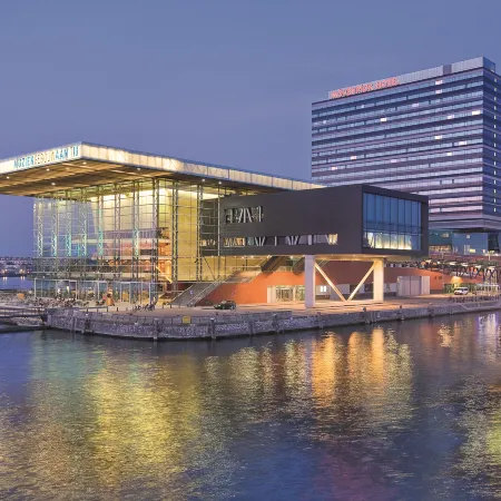 Mövenpick Hotel Amsterdam City Centre