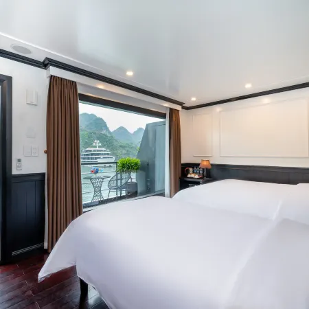 Dragon Premium Cruise Halong