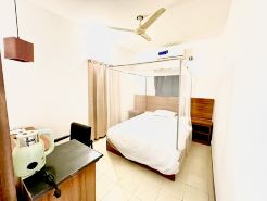 Chinese Hotel