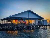 WB Shun Shun Water Bungalows - 조식 운영