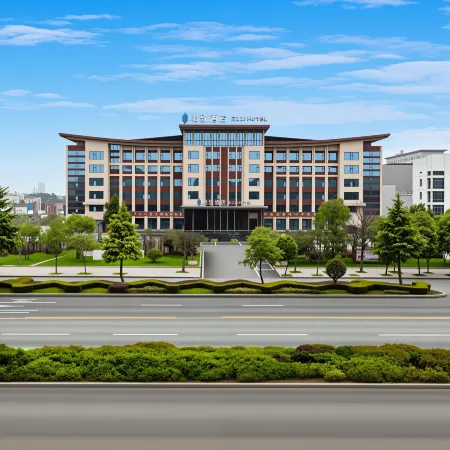 EZZI HOTEL