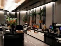The Kahala Hotel & Resort Yokohama - breakfast