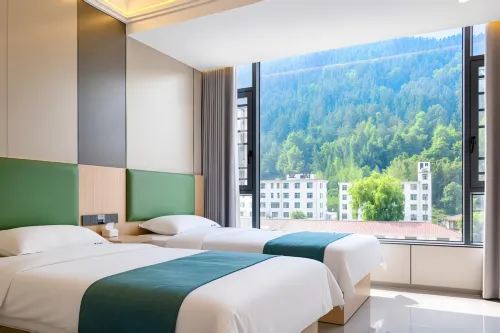 Huiyue Grand Hotel - 2-Star