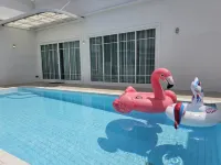 Ellieriviera Pool Villa