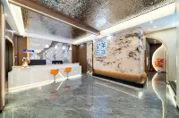 Lai Man Cloud Beautiful Stay