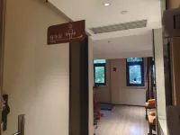 格雅飯店（赤峰高鐵站交通職業技術學院店） - 健身房