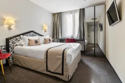 HOTEL NAPOLEON โรงแรมใน