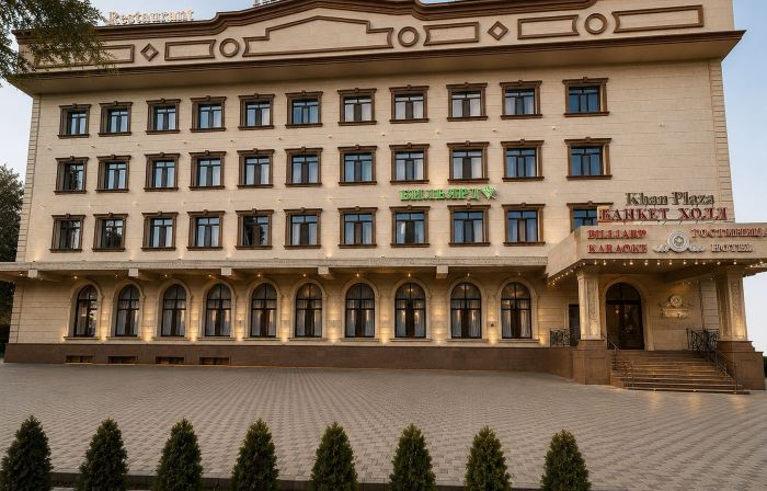 Khan Plaza Hotel